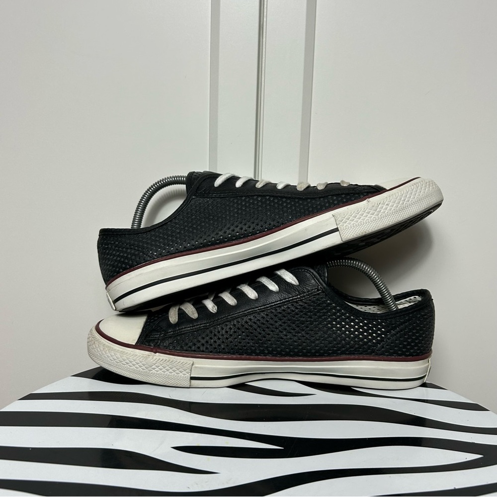 Converse ctas low black leather perforated - Picture 5 of 7